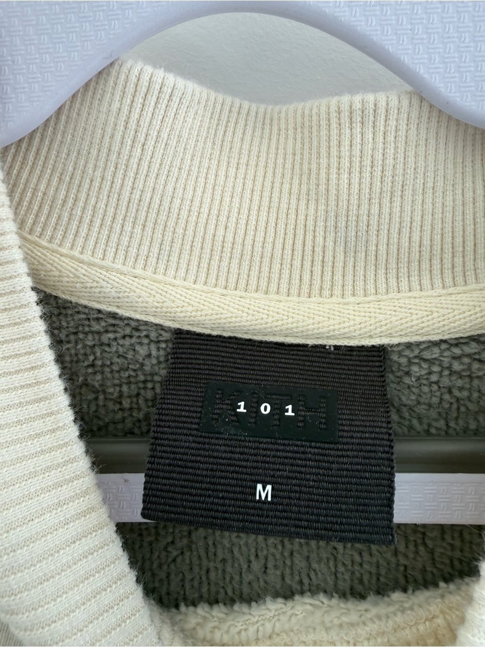 Kith Men's Cream & Green Graphic Crewneck Sweater - Picture 2 of 2